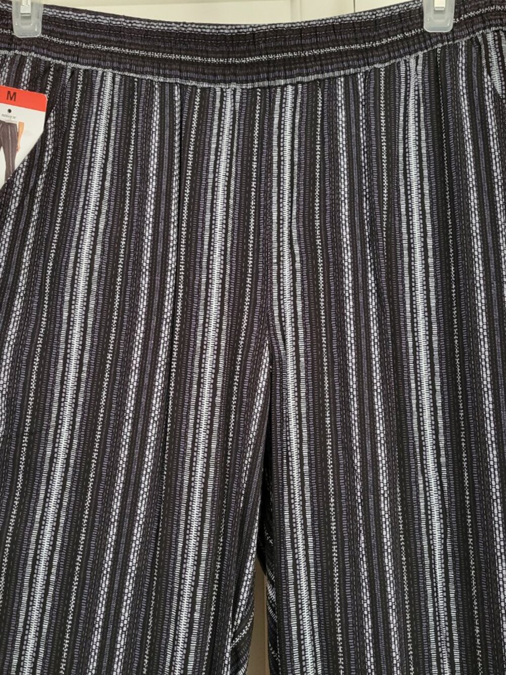 ✨ NWT Jessica Simpson Cadie Crop Palazzo Pants – Black Stripe (Size M) ✨ - Picture 4 of 15